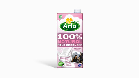 Arla Skimmed UHT Milk